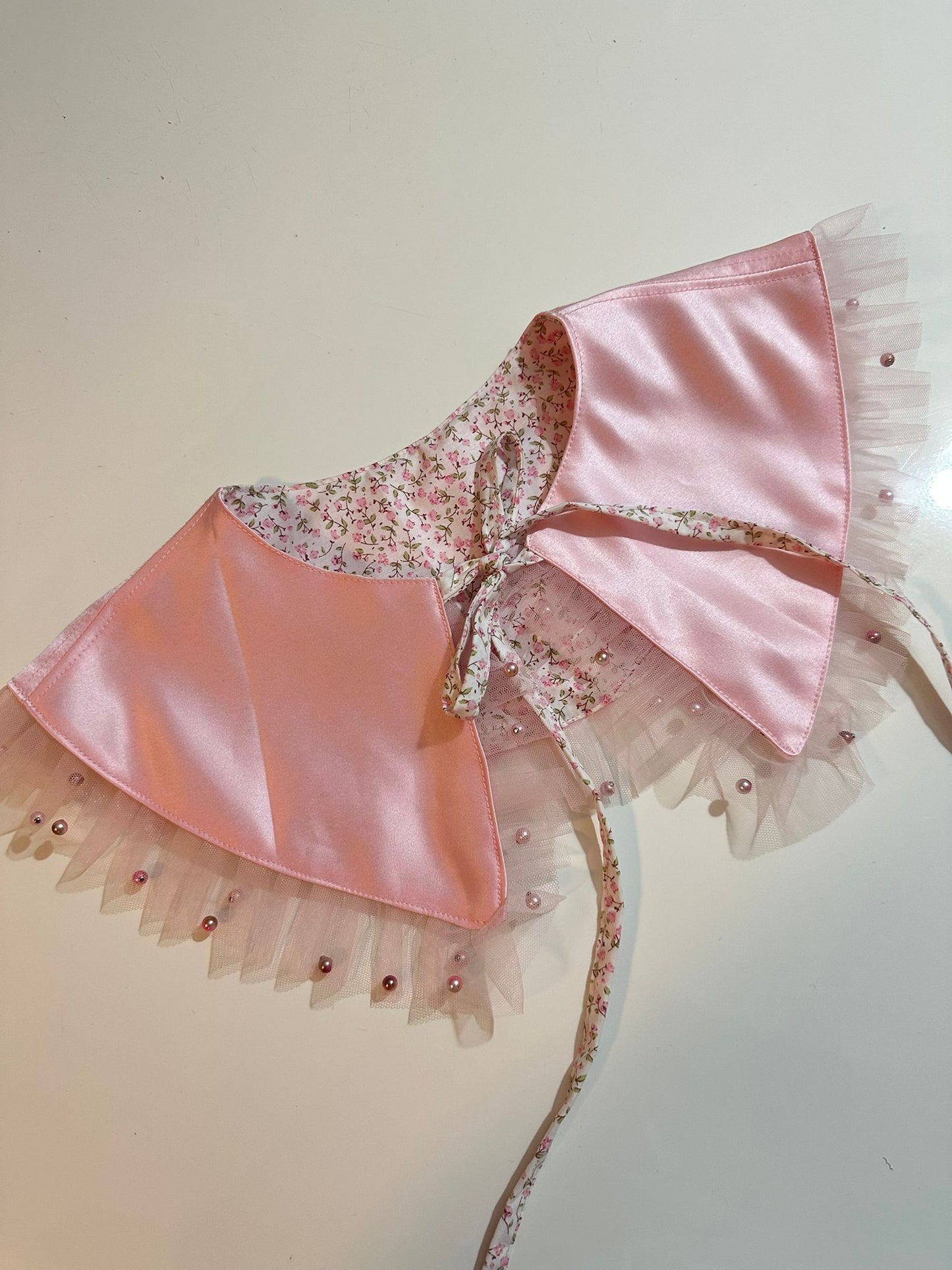 Reversible Collars & Cuffs + Set