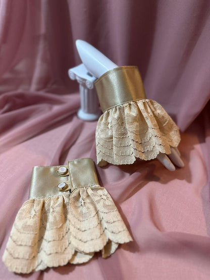 Reversible Collars & Cuffs + Set