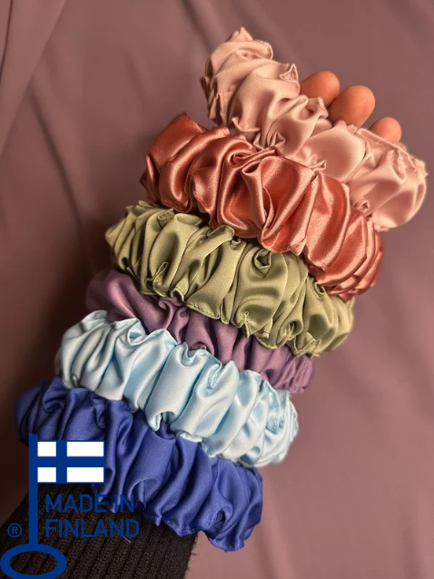 Emmy - Ruffled Scrunchy Headband