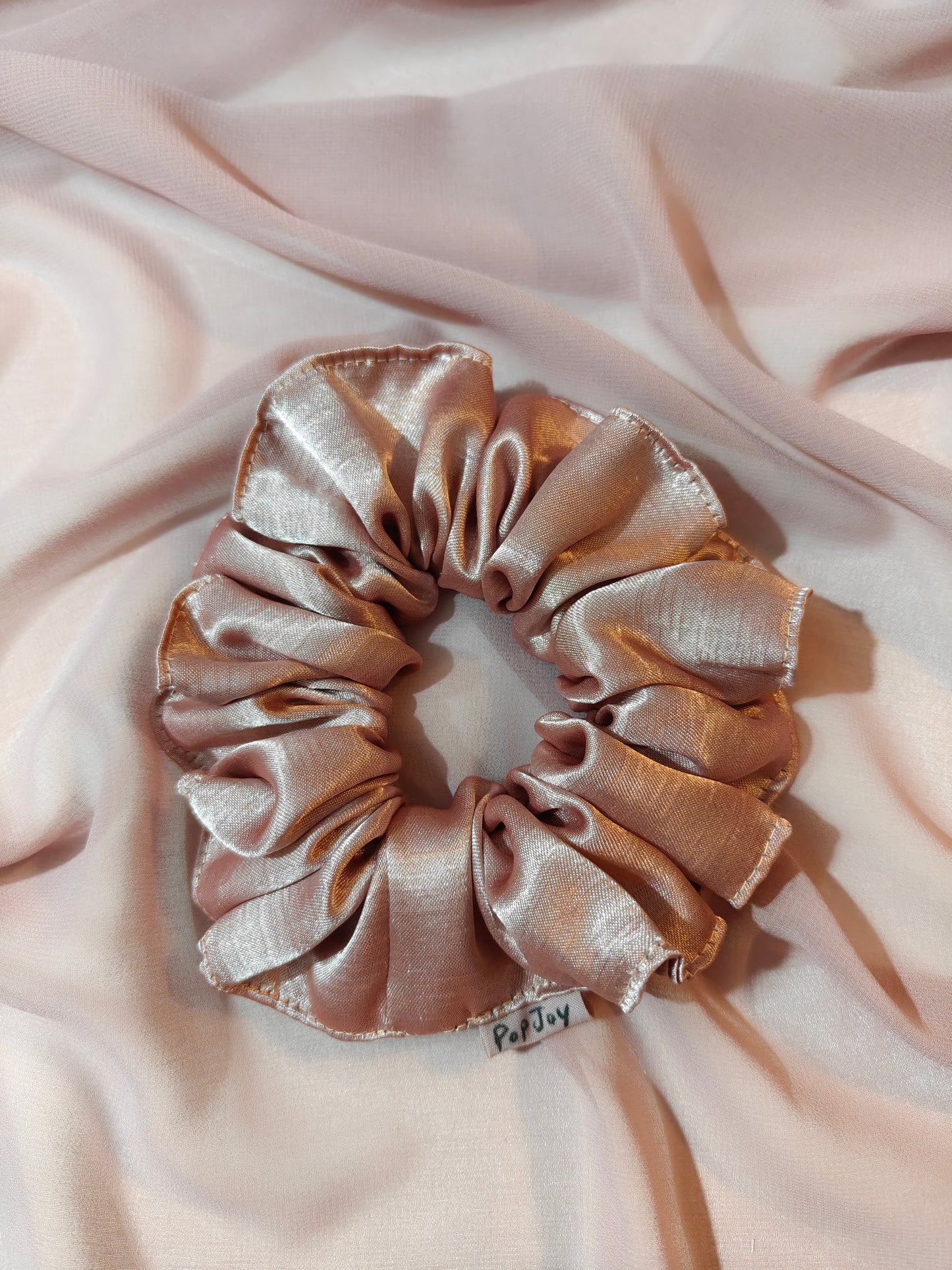 Sylvia - Scrunchy