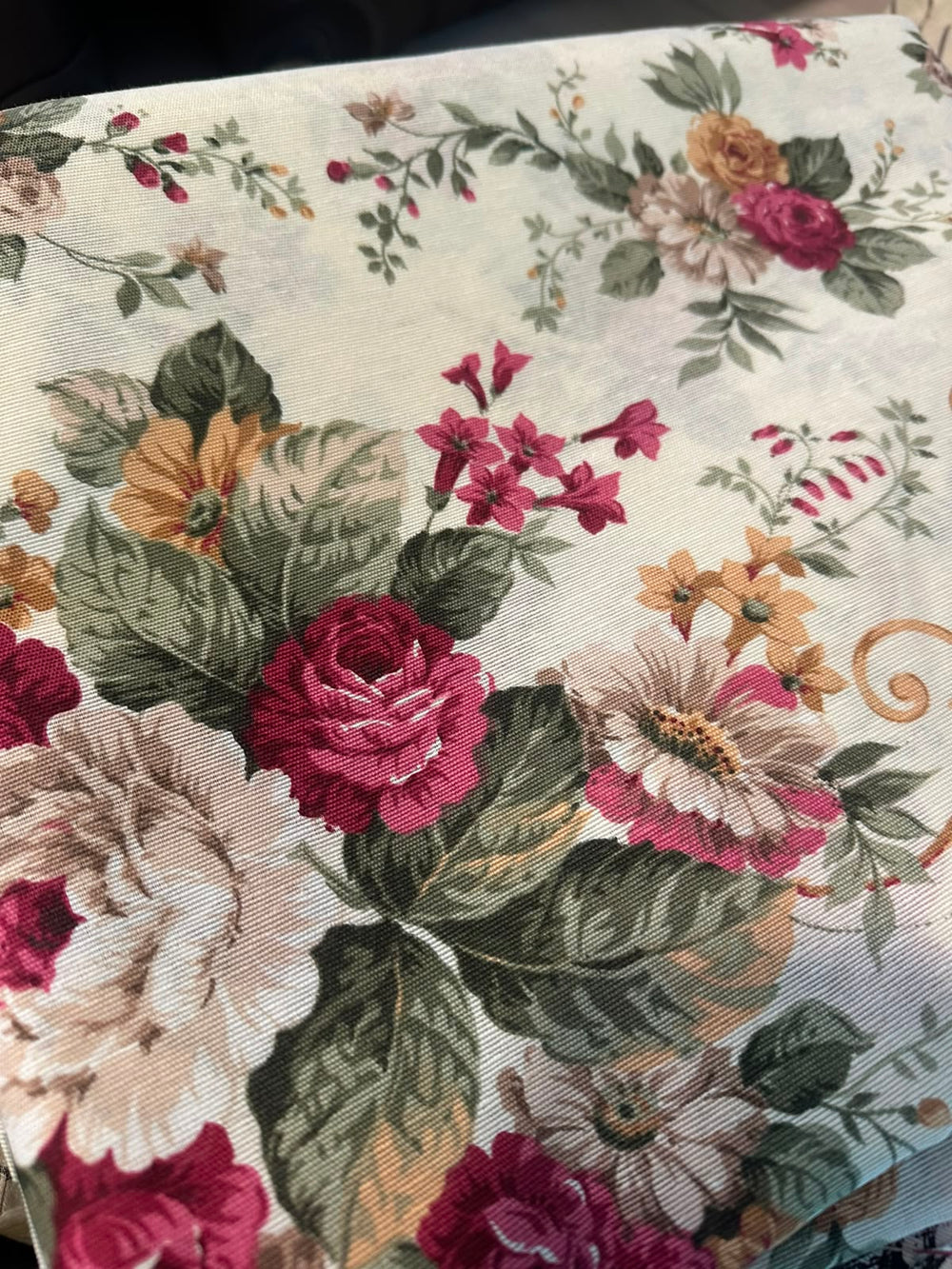 Galadriel fabric view 2