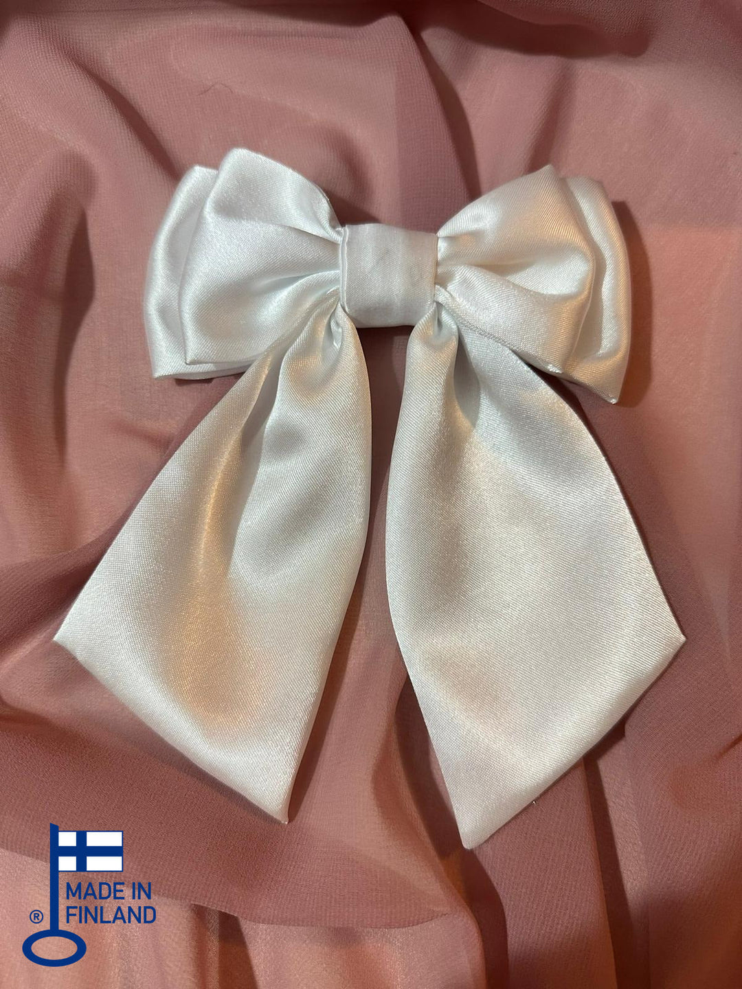 Helena - Bow clip — made in Finland — view 3