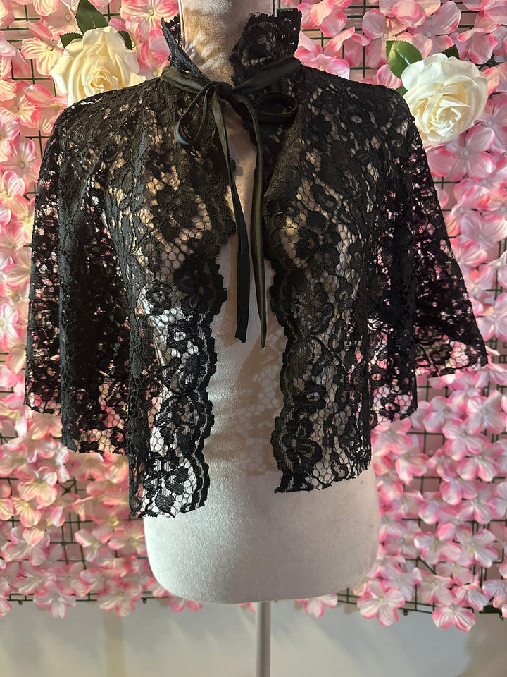 Lace Cape — handmade hair accessory by PopJoy, Helsinki