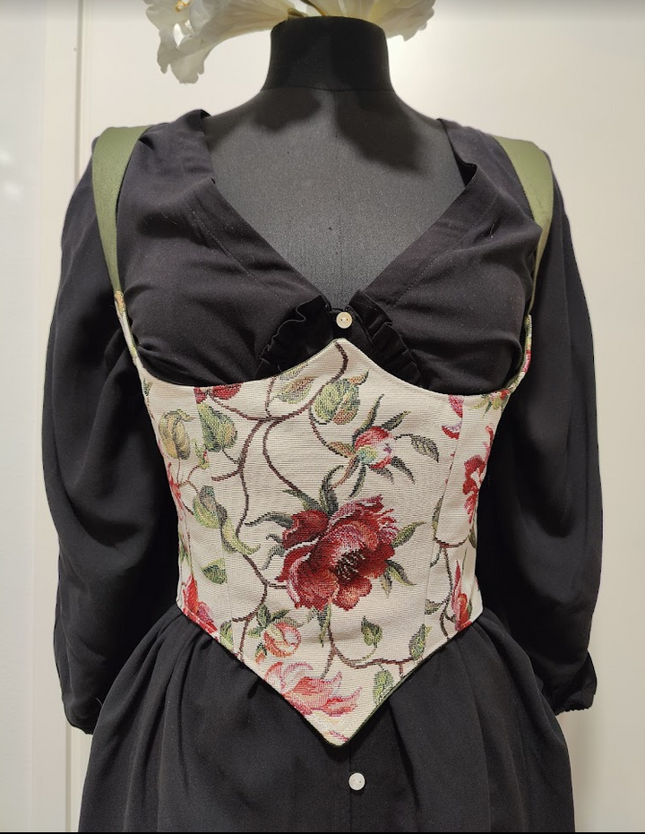 Miia - Reversible Corset Belt (No more fabric)