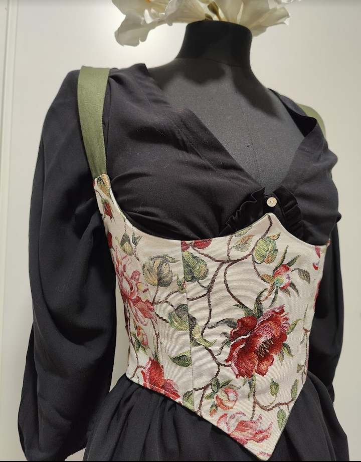 Miia - Reversible Corset Belt (No more fabric)